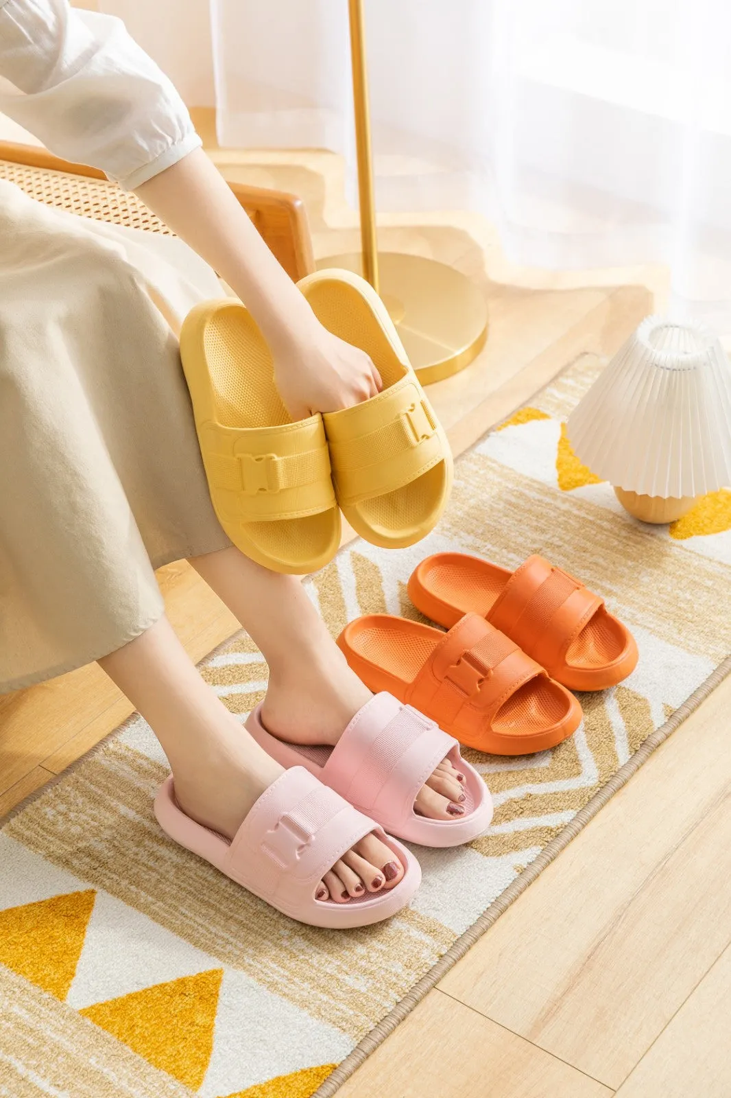 Bounciz™ Smarty Slides - Maximum Comfort Fashionable EVA Slippers