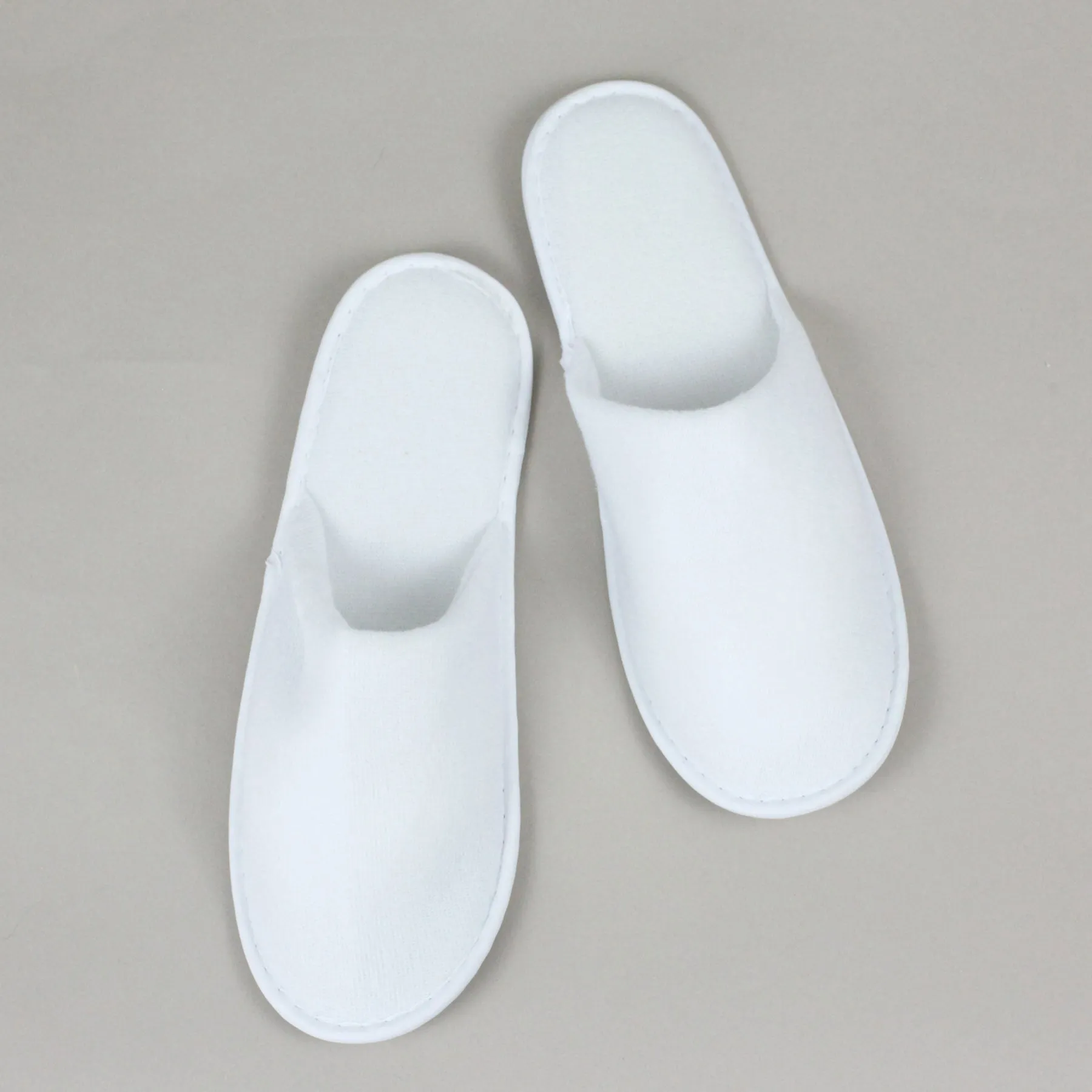 closed toe slide slipper