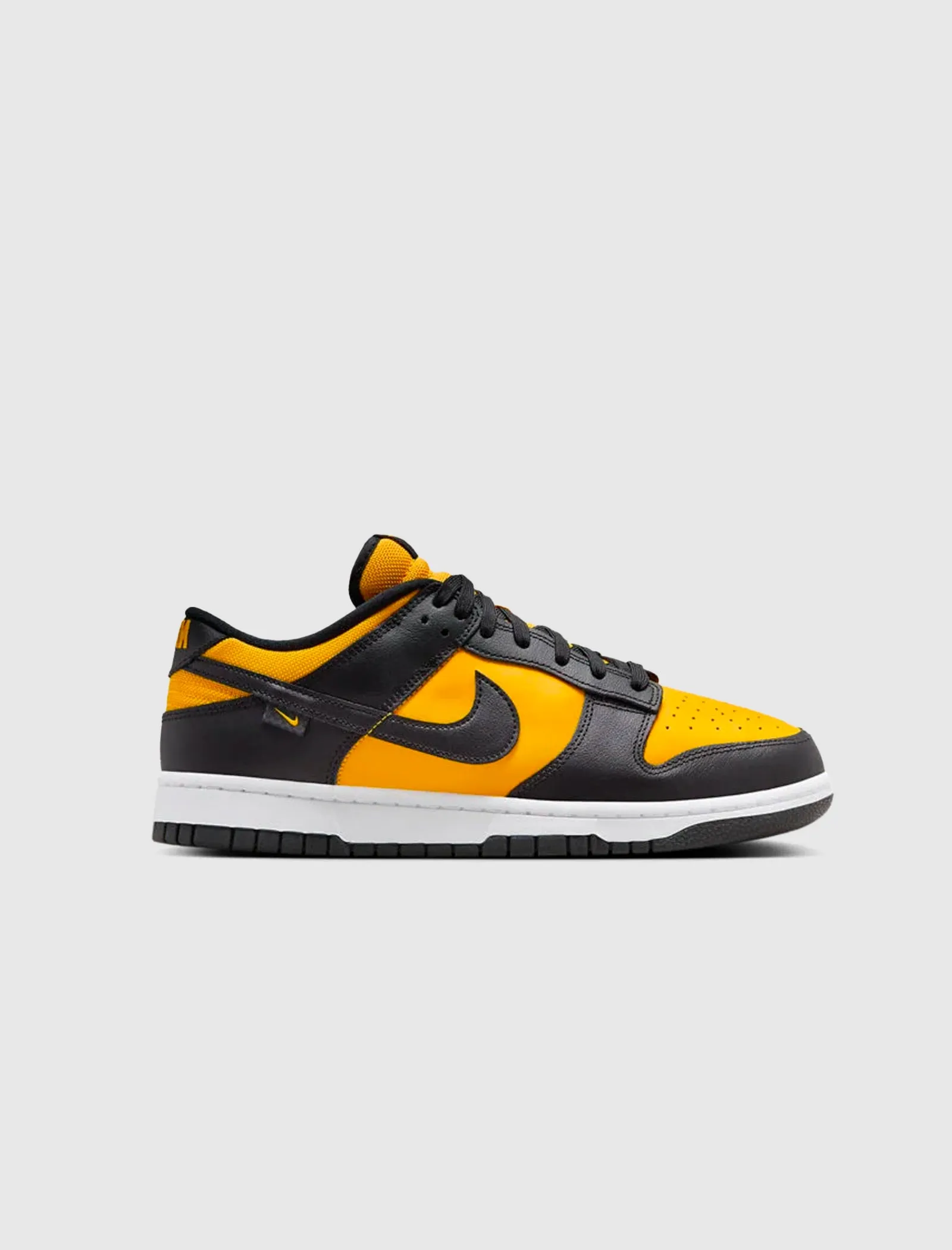 DUNK LOW "BLACK/UNIVERSITY GOLD"